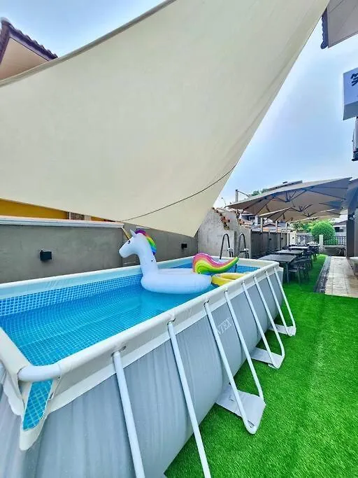 Cozy Holiday Home Karaoke Bbq Bukit Indah Jb Johor Bahru