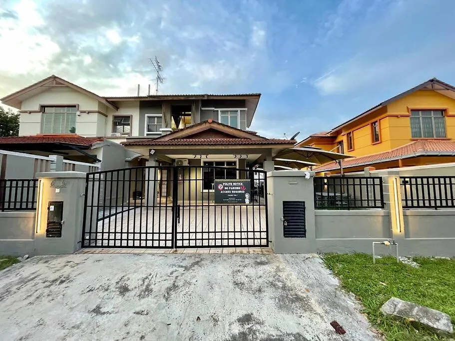 Cozy Holiday Home Karaoke Bbq Bukit Indah Jb Johor Bahru