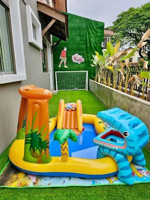 Cozy Holiday Home Karaoke Bbq Bukit Indah Jb Johor Bahru